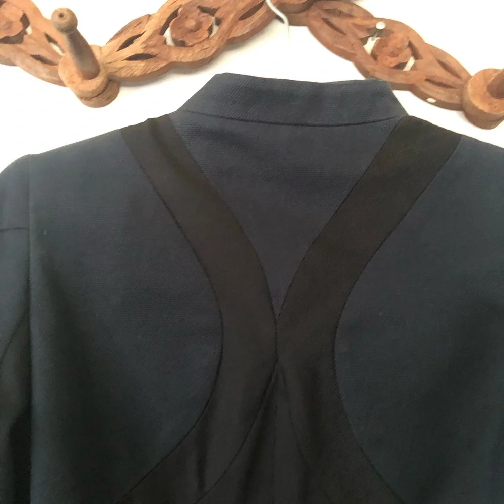 Alexander McQueen Black Tailored Blazer - Picture 8 of 12